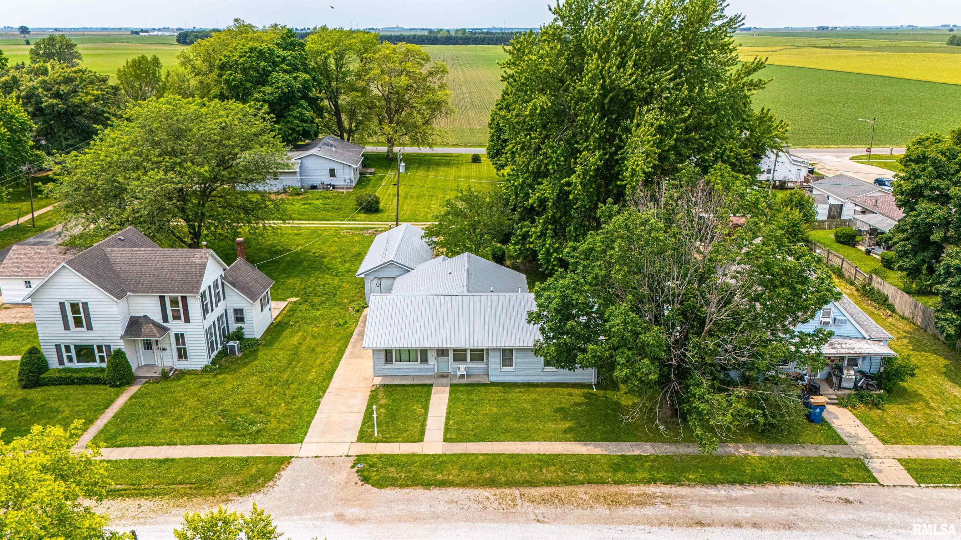 209 Cleveland Avenue, Emden, Illinois image 4