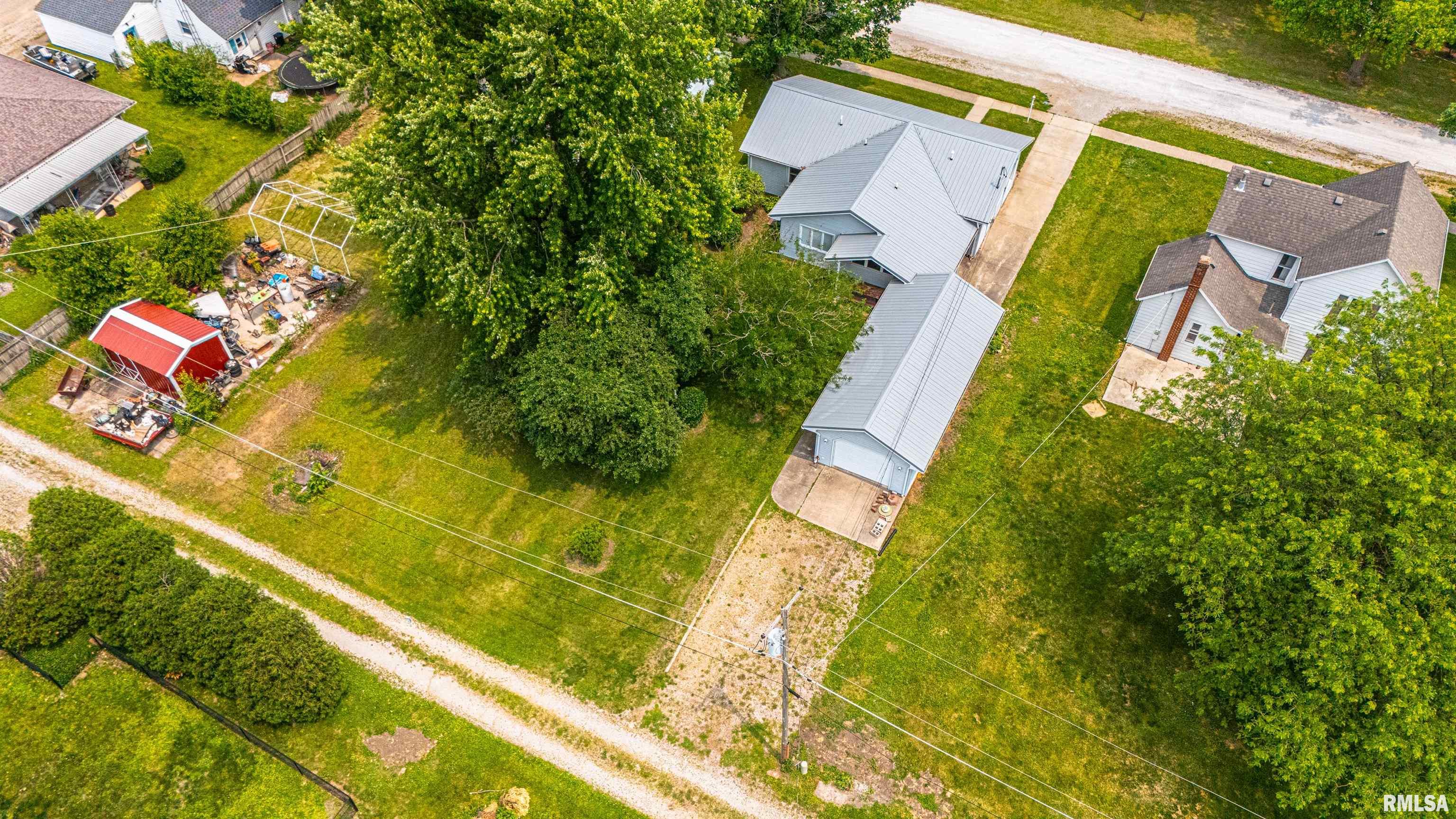 209 Cleveland Avenue, Emden, Illinois image 27