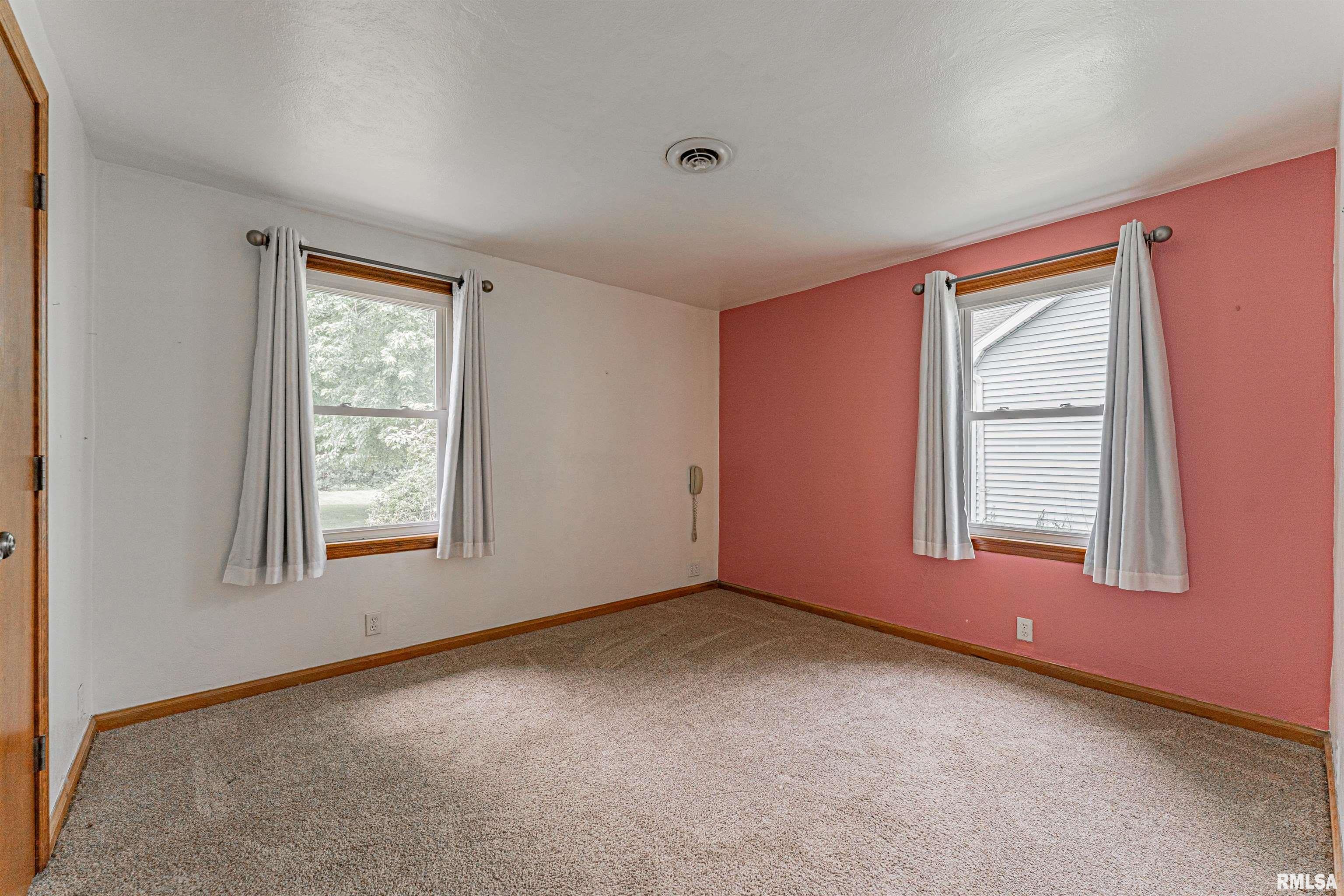 209 Cleveland Avenue, Emden, Illinois image 14