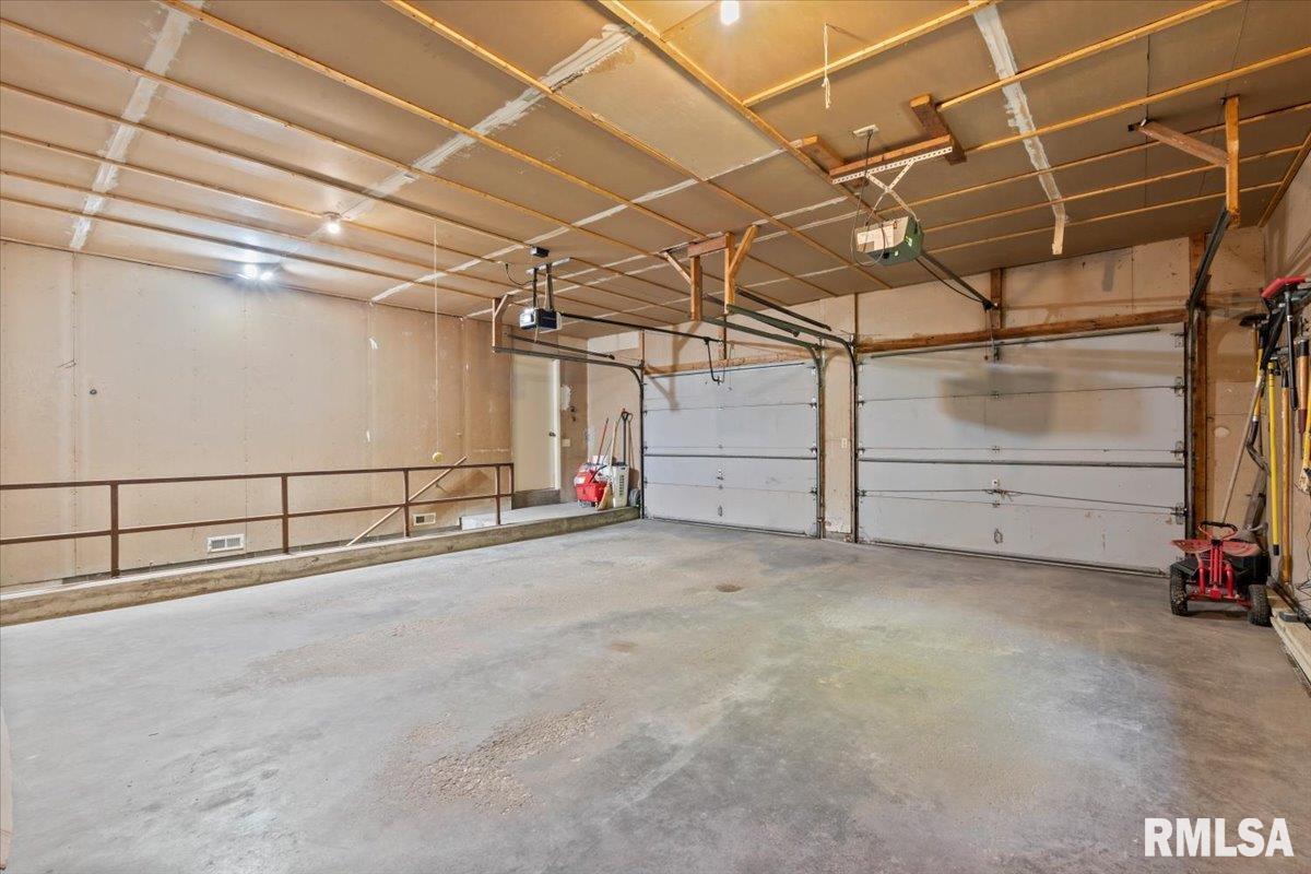4319 7th Avenue, Moline, Illinois image 35