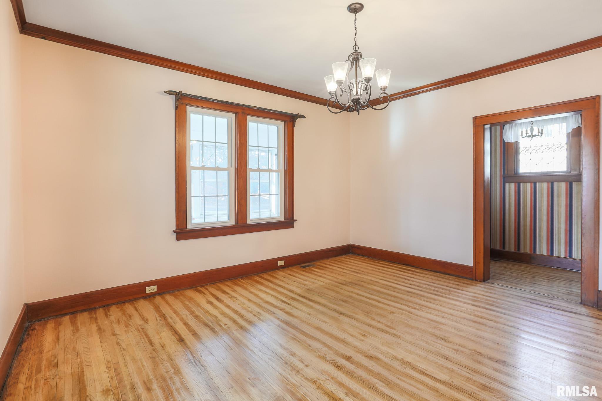 1013 Broadway Street, Pekin, Illinois image 7