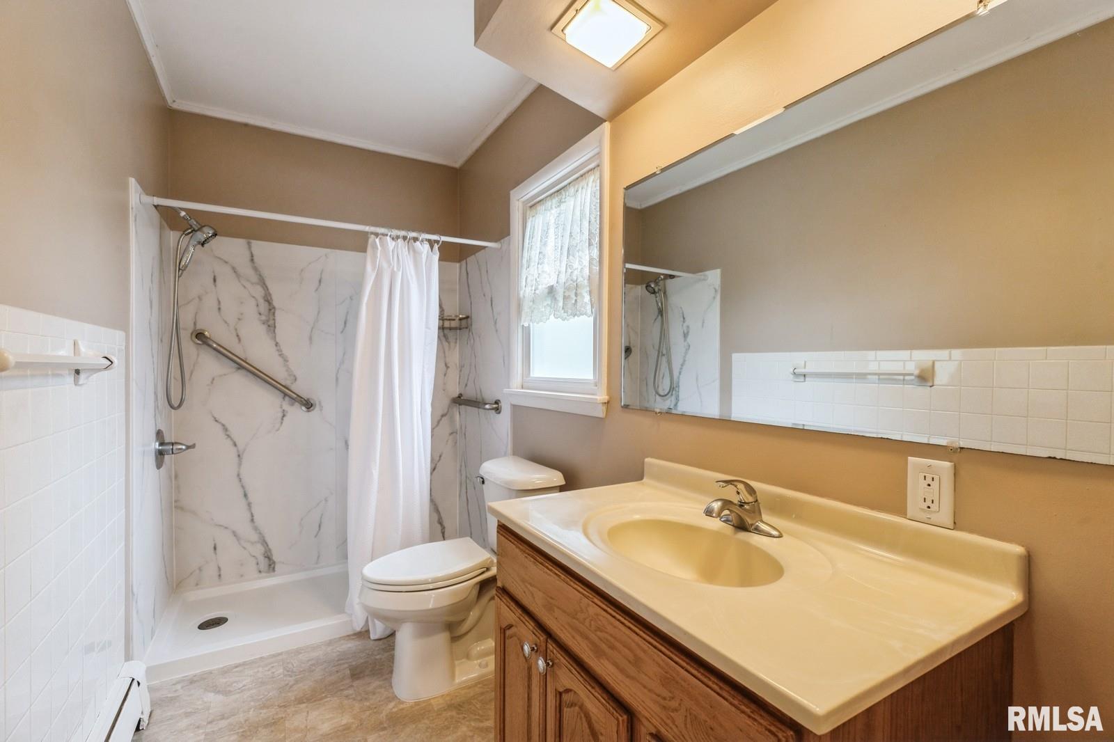 1134 Keith Court, Clinton, Iowa image 16
