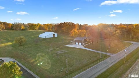 Homes For Sale - 15945 Gresham Road<br/> Mackinaw, IL 61755