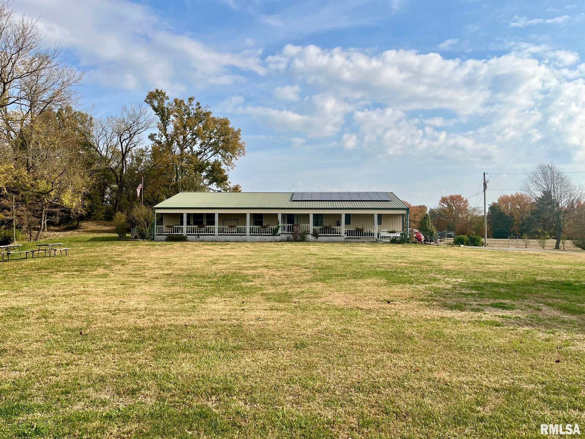 498 W Elkville Road, Elkville, Illinois image 3