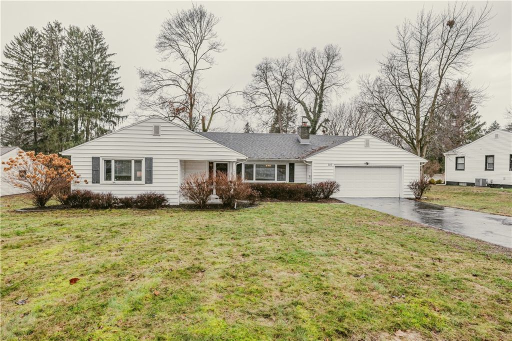 Photo of 103 Washington Road, Pittsford, NY 14534 (MLS # R1665890)