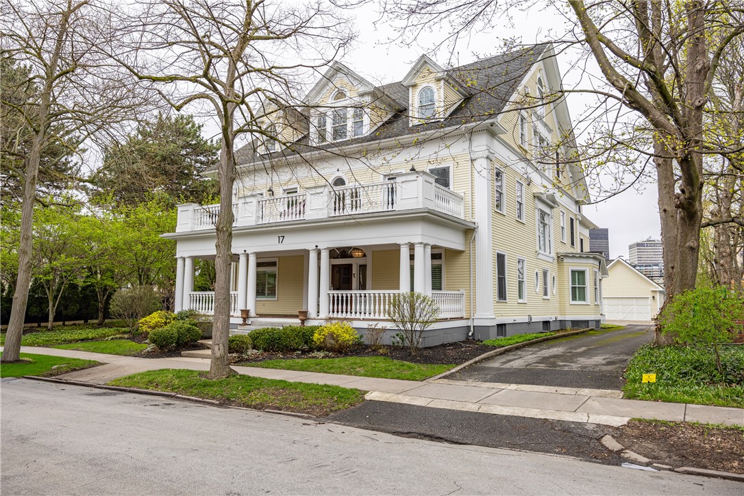 17 Sibley Place UN#03