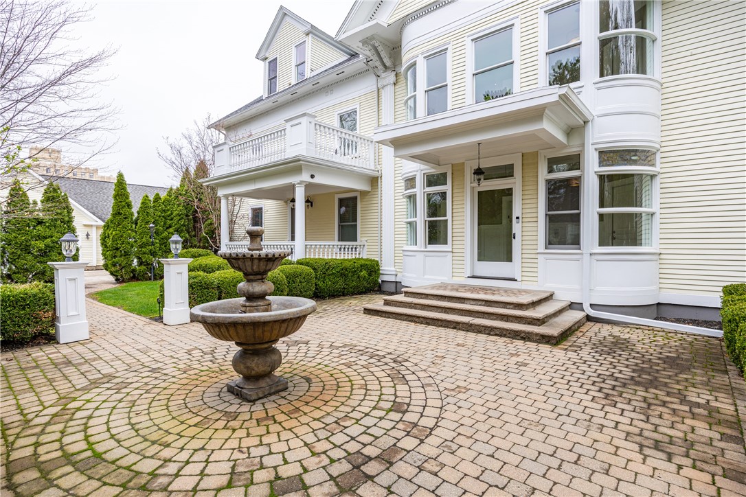 17 Sibley Place UN#03