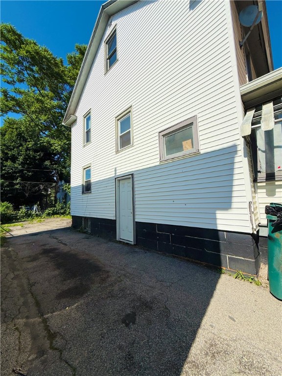 256 Durnan Street