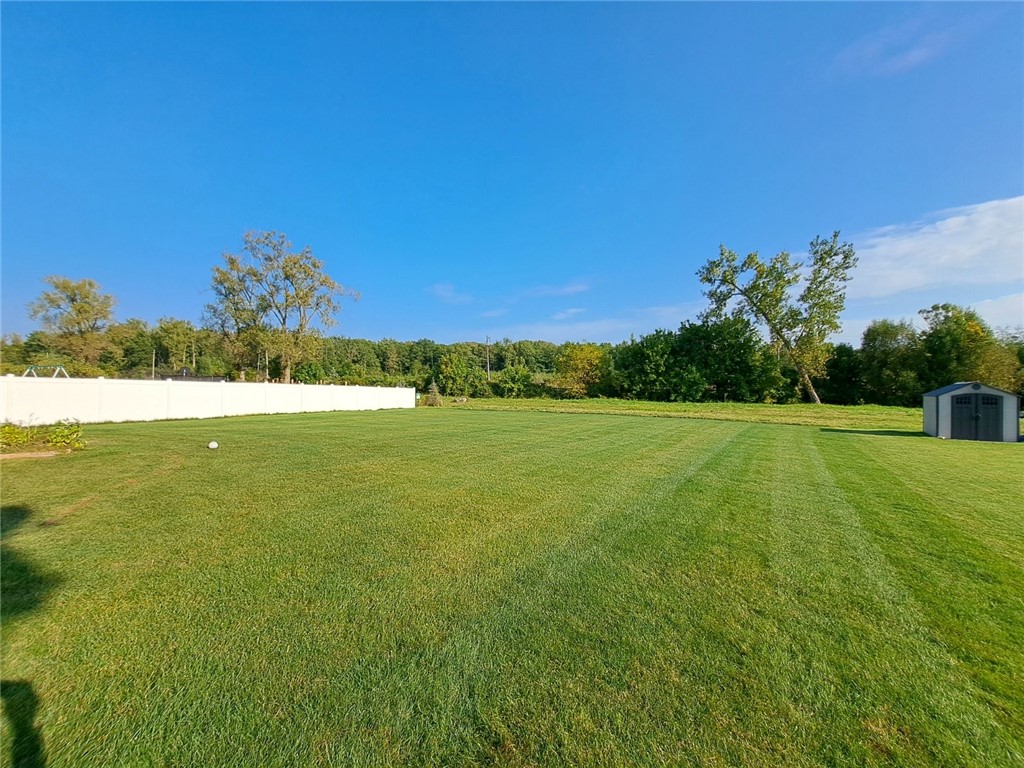 19 Harvest Ridge Trl, Henrietta, New York image 3