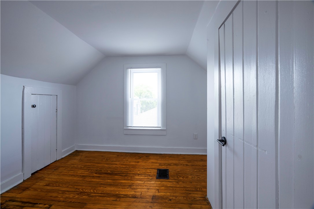 27 Engel Place, Rochester, New York image 15