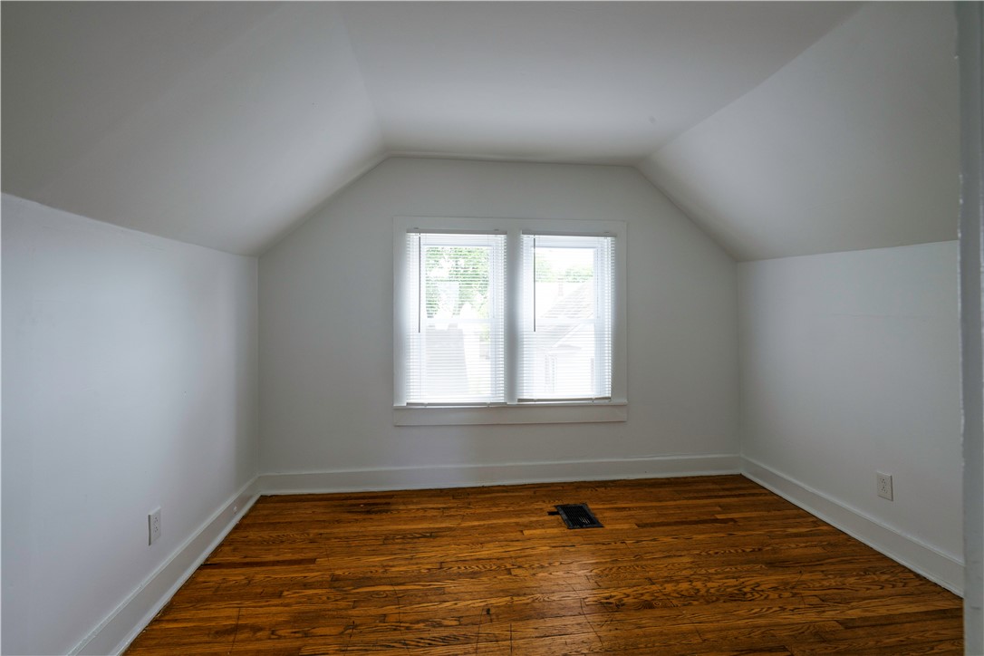 27 Engel Place, Rochester, New York image 14