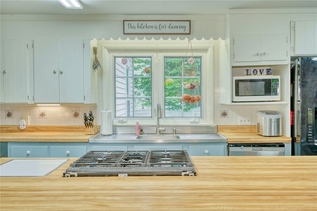 4116 Dix Street, Rose, New York image 15
