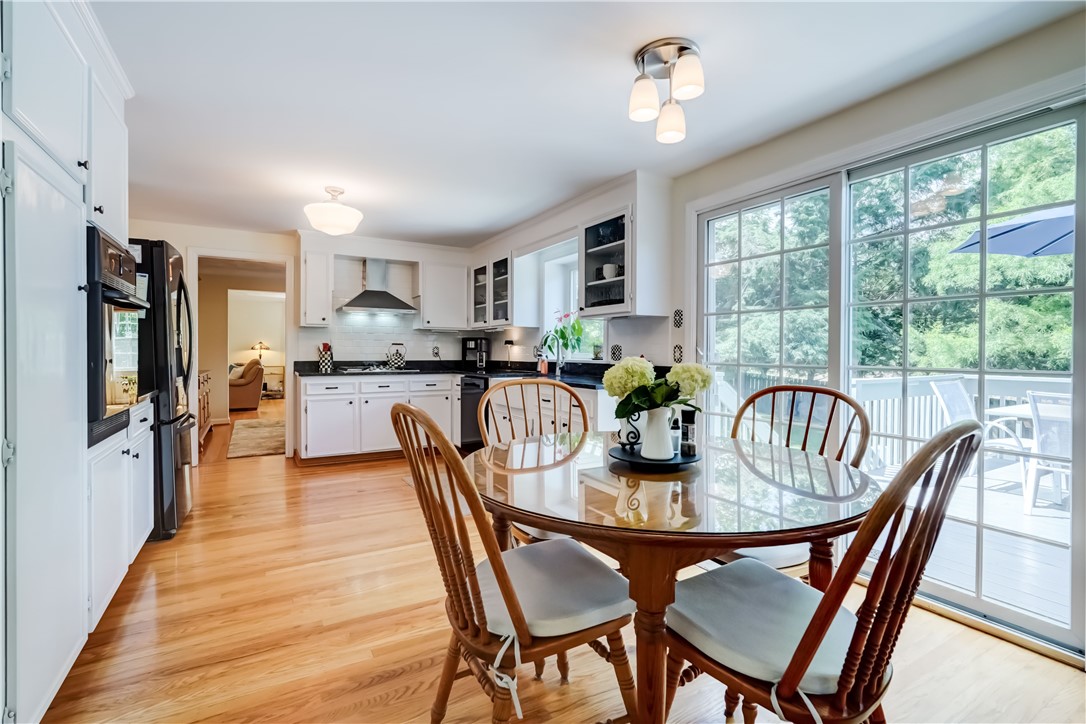 82 Reitz Parkway, Pittsford, New York image 16
