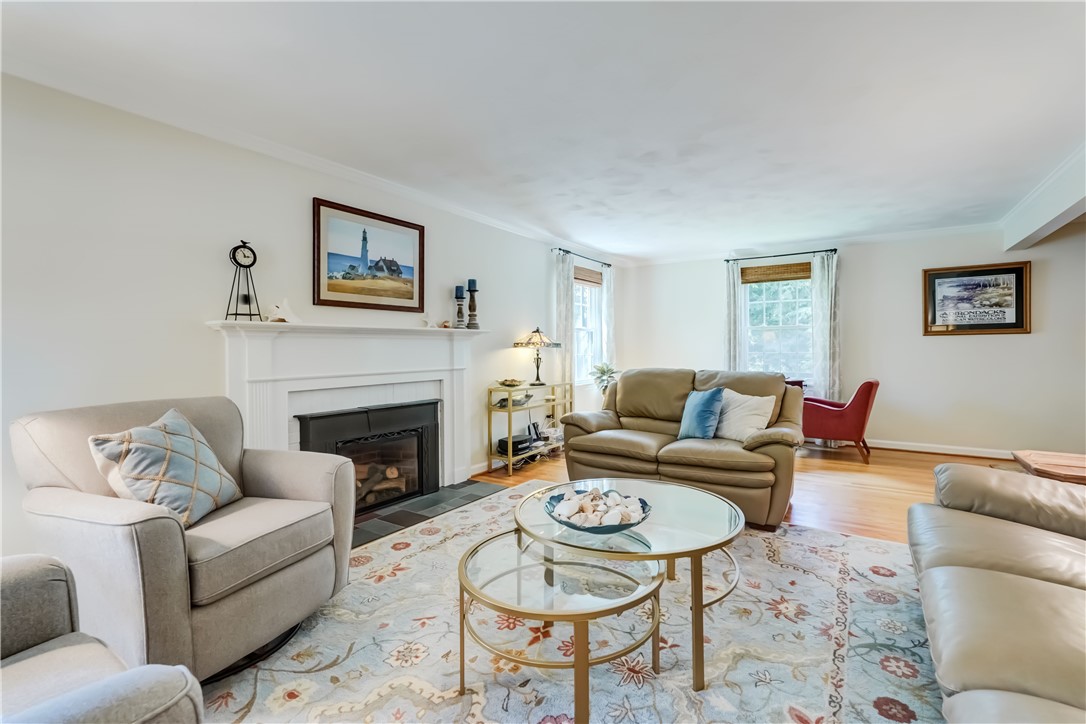 82 Reitz Parkway, Pittsford, New York image 9
