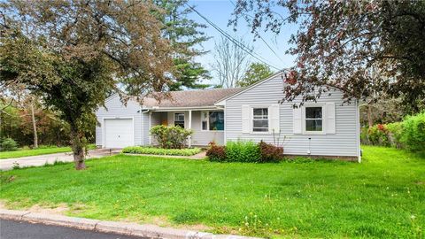 Homes For Sale - 19 Sunset Drive<br/> Chenango County, Norwich, NY 13815
