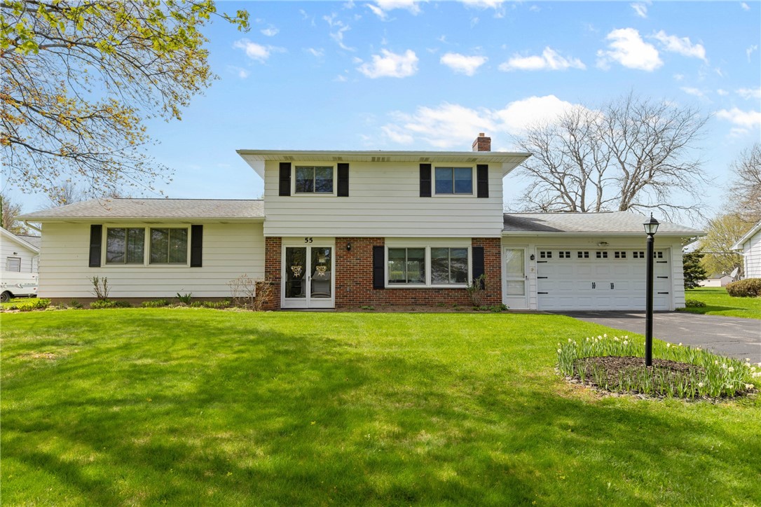 55 Bridgewood Drive, Greece, New York image 4