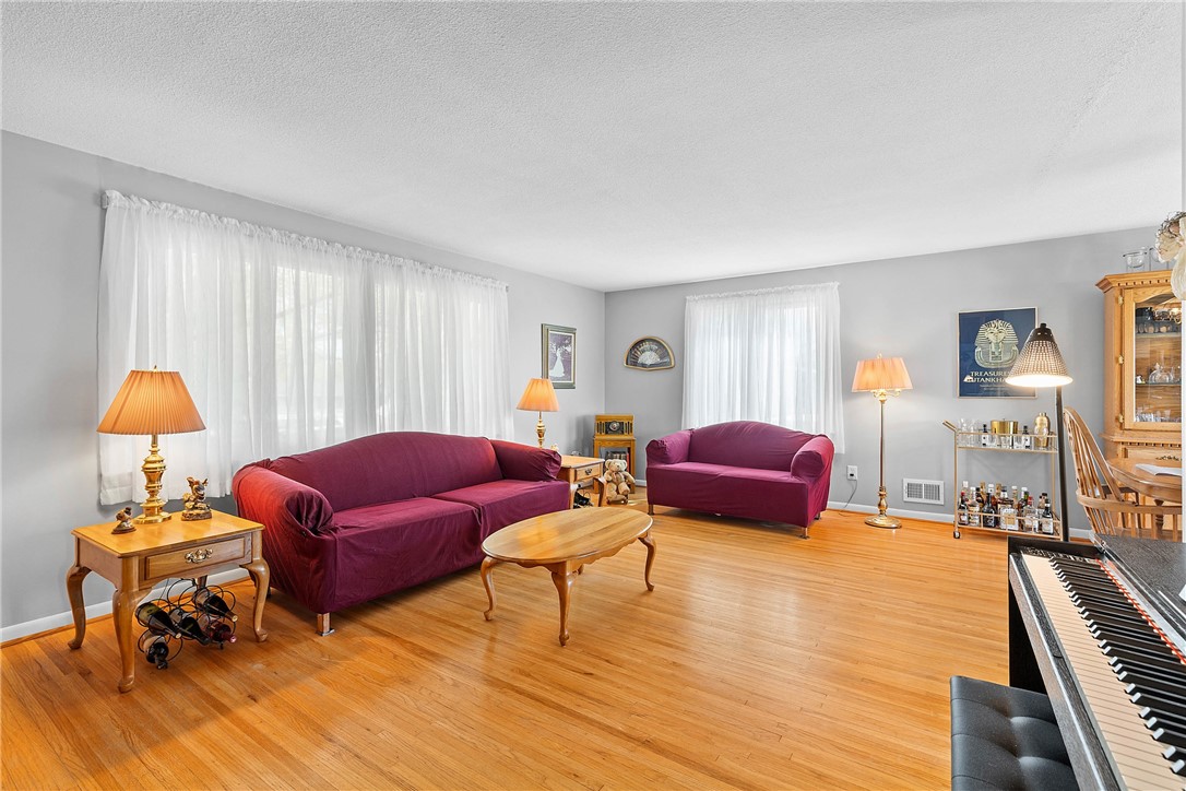 55 Bridgewood Drive, Greece, New York image 8