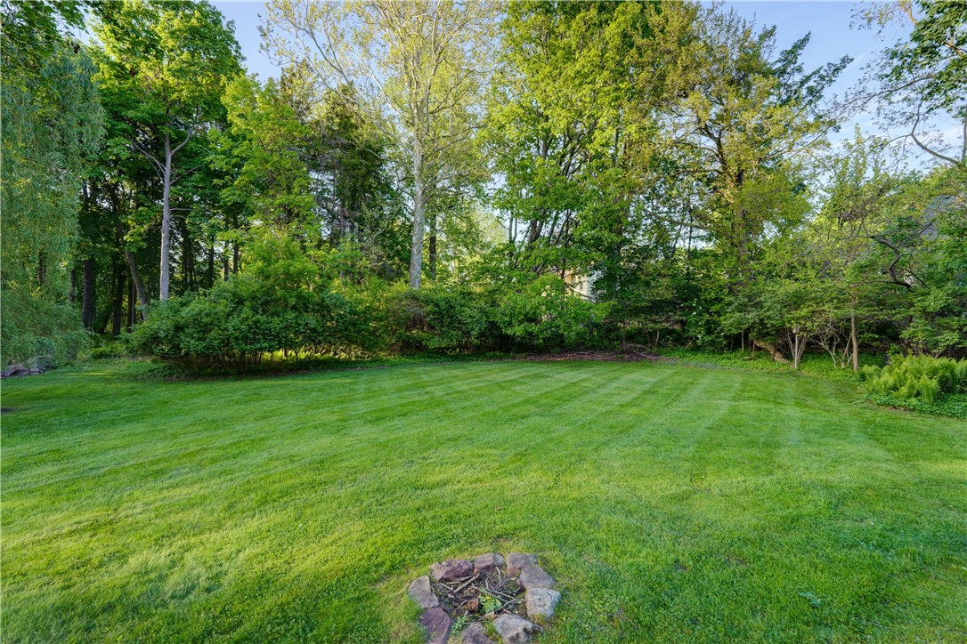 12 Edgewood Drive, Penfield, New York image 30