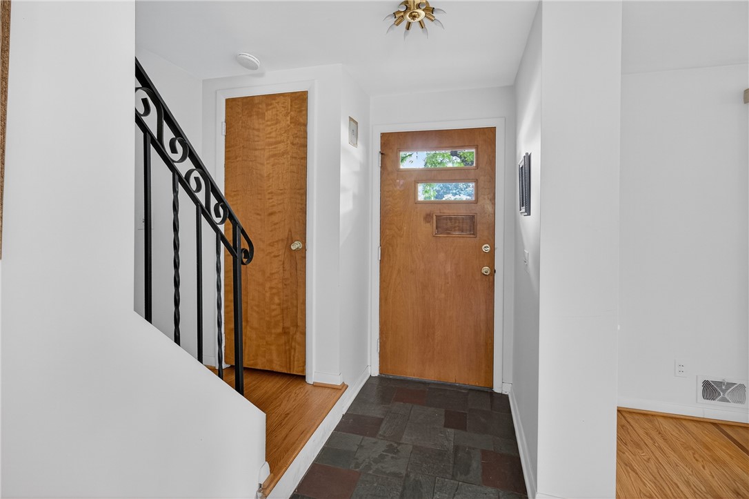 Search Properties 1 50 greenvale drive