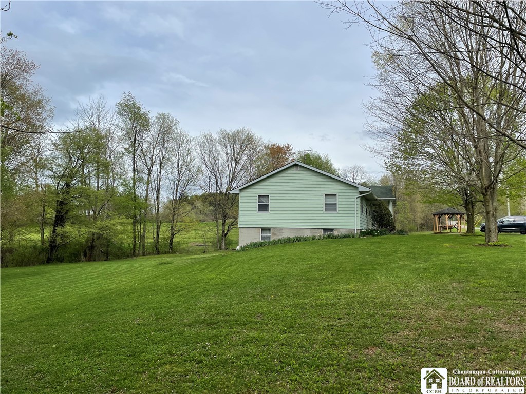 12296 Gulf Road, Leon, New York image 9