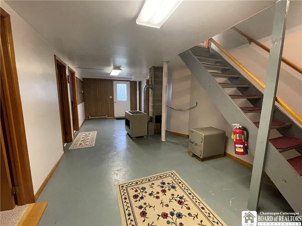 12296 Gulf Road, Leon, New York image 32