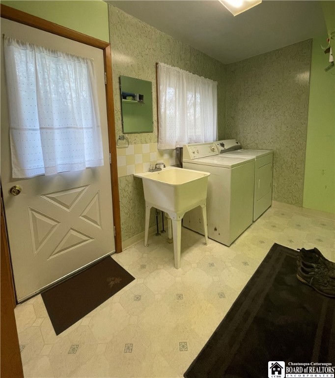 12296 Gulf Road, Leon, New York image 31