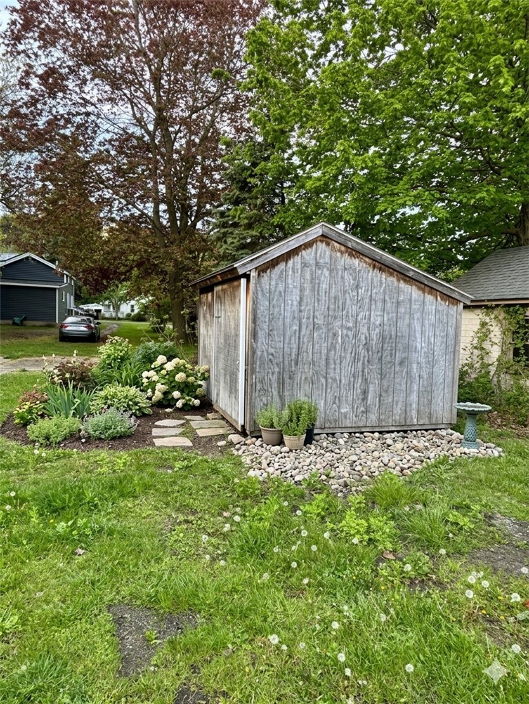 17 Elmwood Avenue