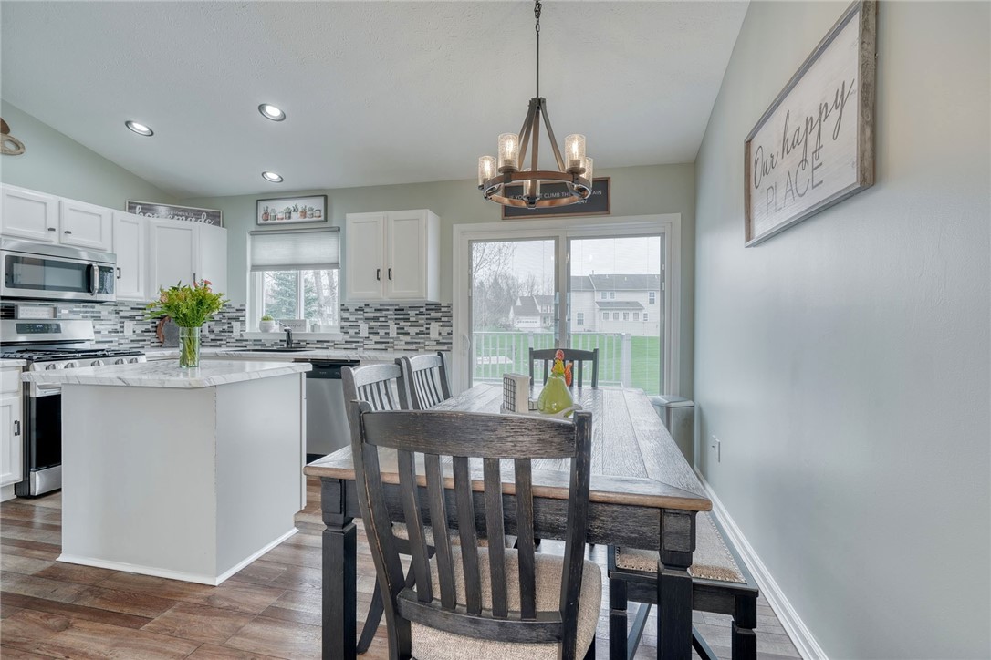 1481 Bowling Green Drive, Webster, New York image 10