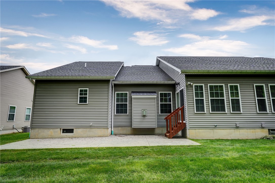 1004 Railway Crossing #PVT, Webster, New York image 4