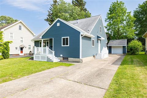 165 Culver Parkway Irondequoit NY 14609