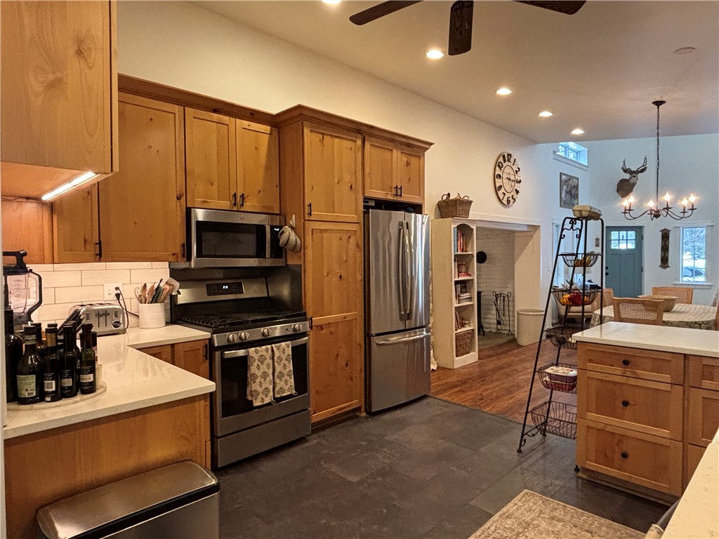 332 upper dutch hill road