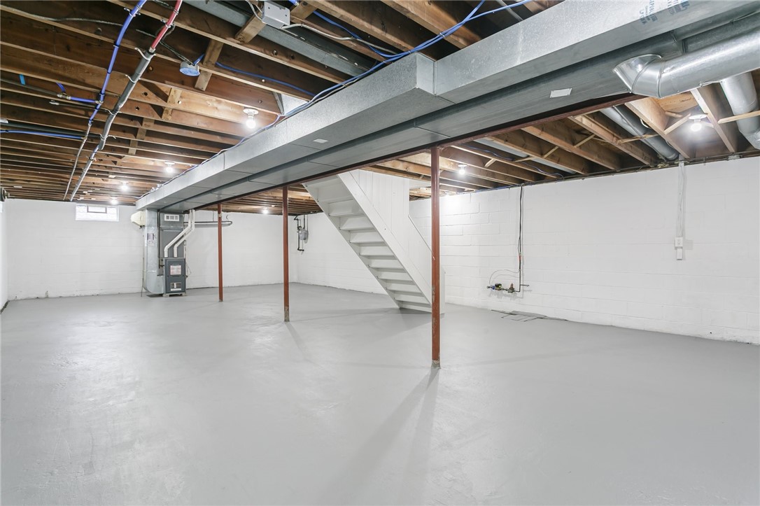81 Parkway View Vw, Greece, New York image 34