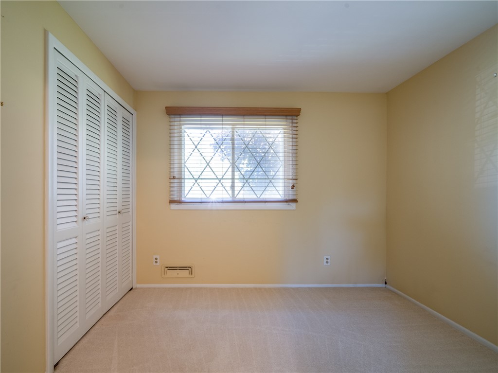28 Kernwood Drive, Gates, New York image 11