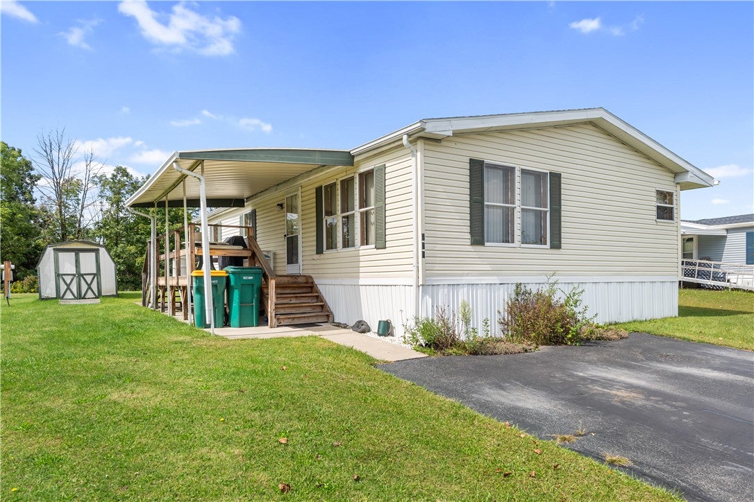 255 Crabapple Drive