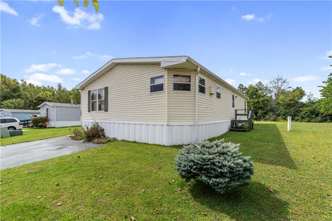 Tiny photo for 255 Crabapple Drive, Hopewell, NY 14424 (MLS # R1714916)