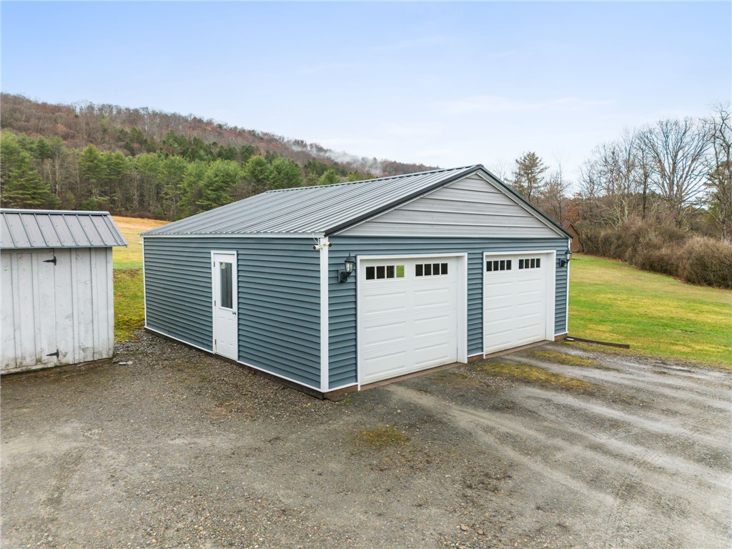 663 halsey valley road