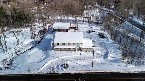 Tiny photo for 640 E Jefferson Avenue #H-2, Perinton, NY 14450 (MLS # R1659942)