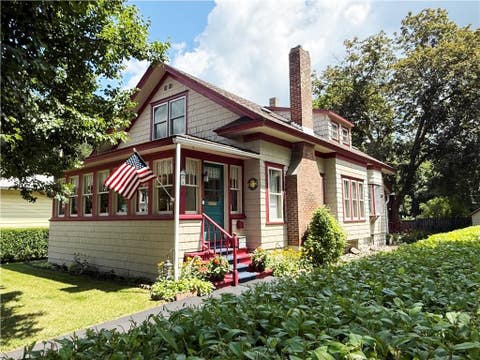 Homes For Sale - 4 Pearl Street<br/> Oneonta, NY 13820