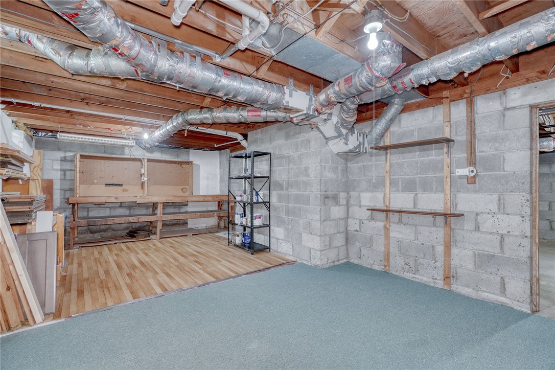 770 Van Voorhis Avenue, Irondequoit, New York image 38