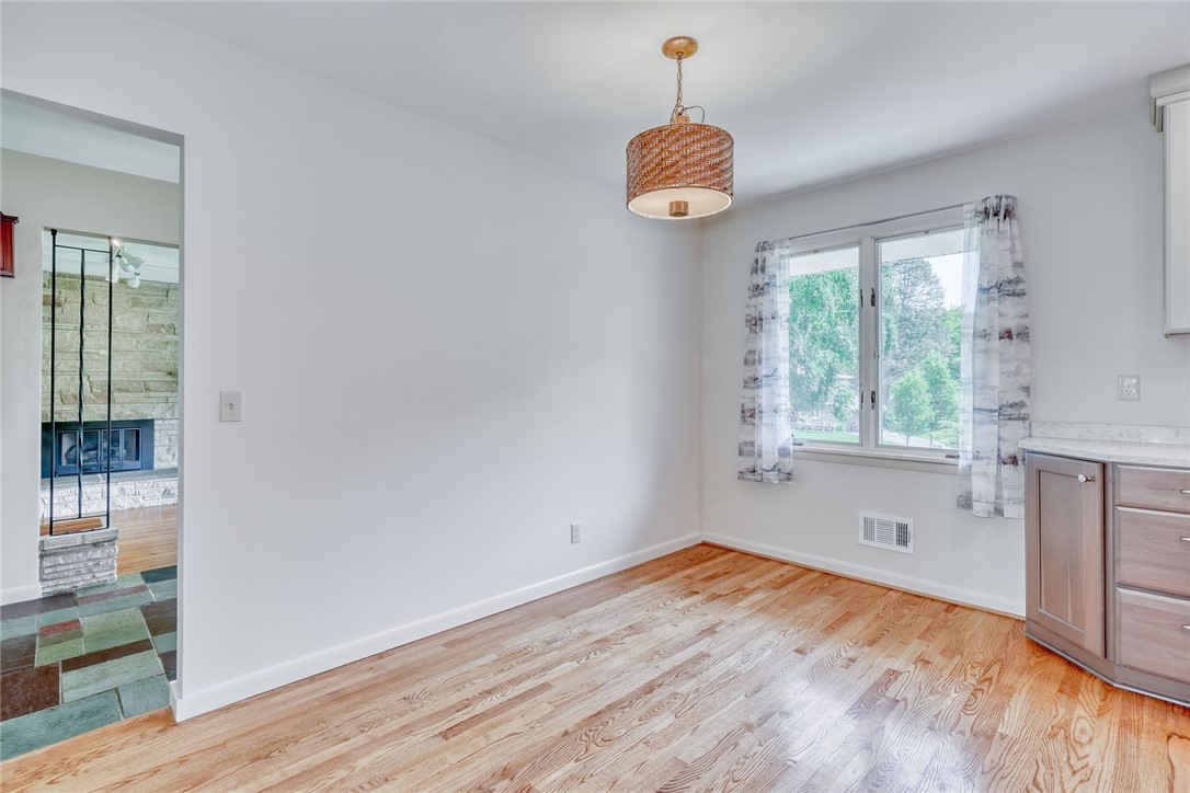 770 Van Voorhis Avenue, Irondequoit, New York image 11