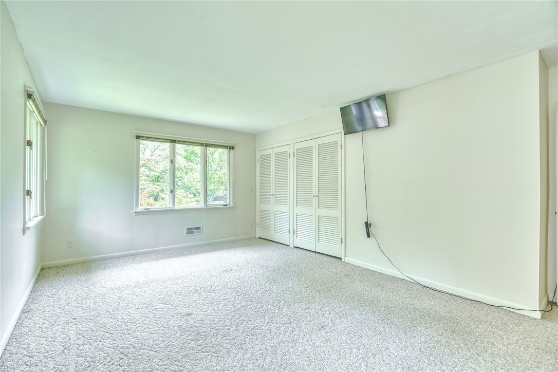 770 Van Voorhis Avenue, Irondequoit, New York image 20