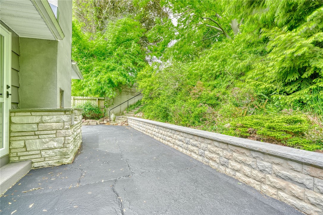 770 Van Voorhis Avenue, Irondequoit, New York image 41