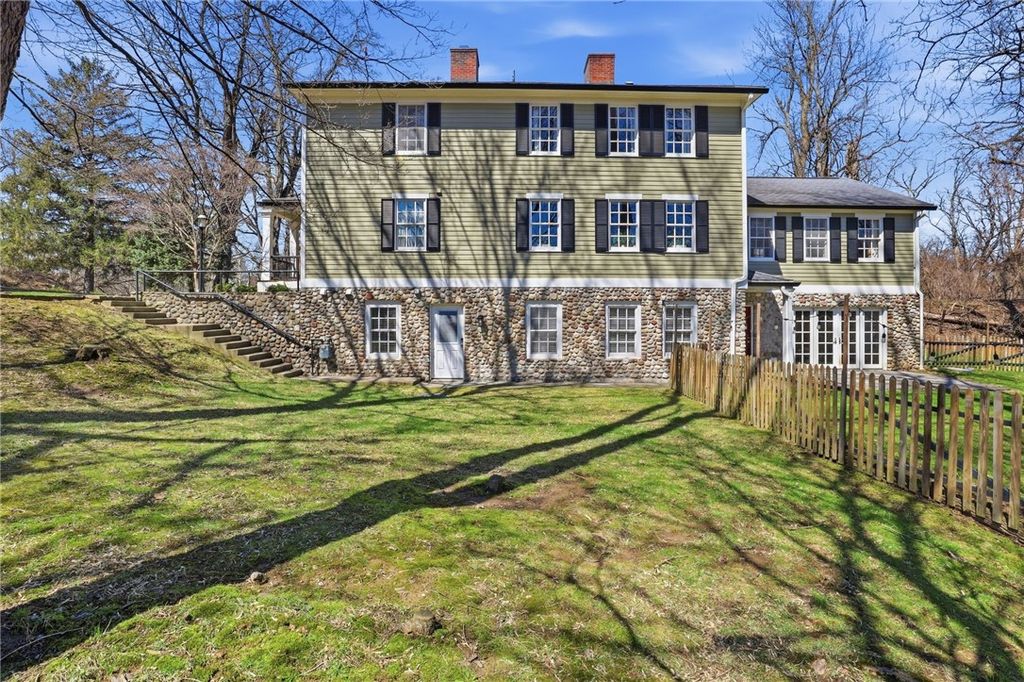 Photo of 1474 Marsh Road, Perinton, NY 14534 (MLS # R1673861)