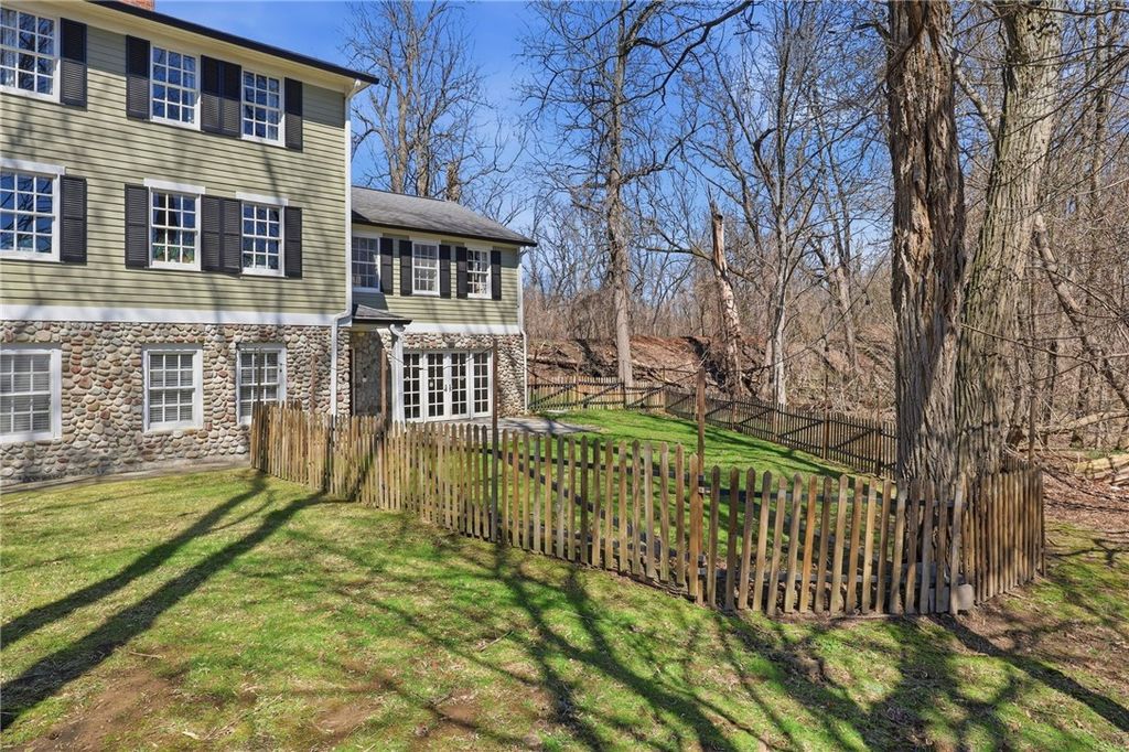 Photo of 1474 Marsh Road, Perinton, NY 14534 (MLS # R1673861)
