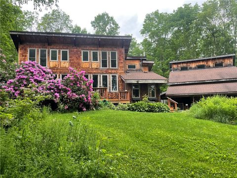 807 County Highway 11 Laurens NY 13820