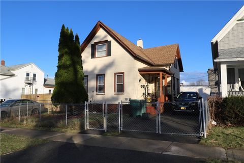 Homes For Sale - 78 Hollister Street<br/> Rochester, NY 14605