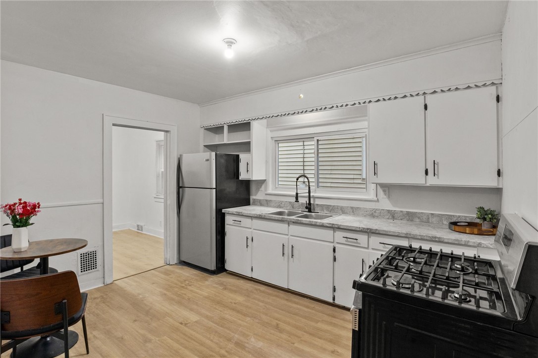 89 Baycliff Drive, Rochester, New York image 10