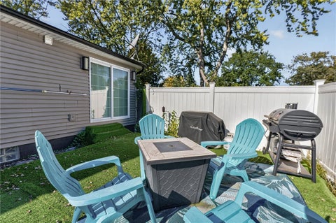 Tiny photo for 193 Meadow Circle, Irondequoit, NY 14609 (MLS # R1724203)