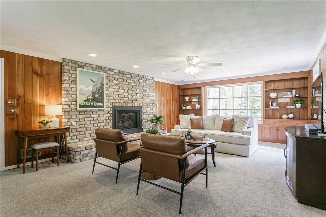 582 Pineglen Drive, Webster, New York image 19