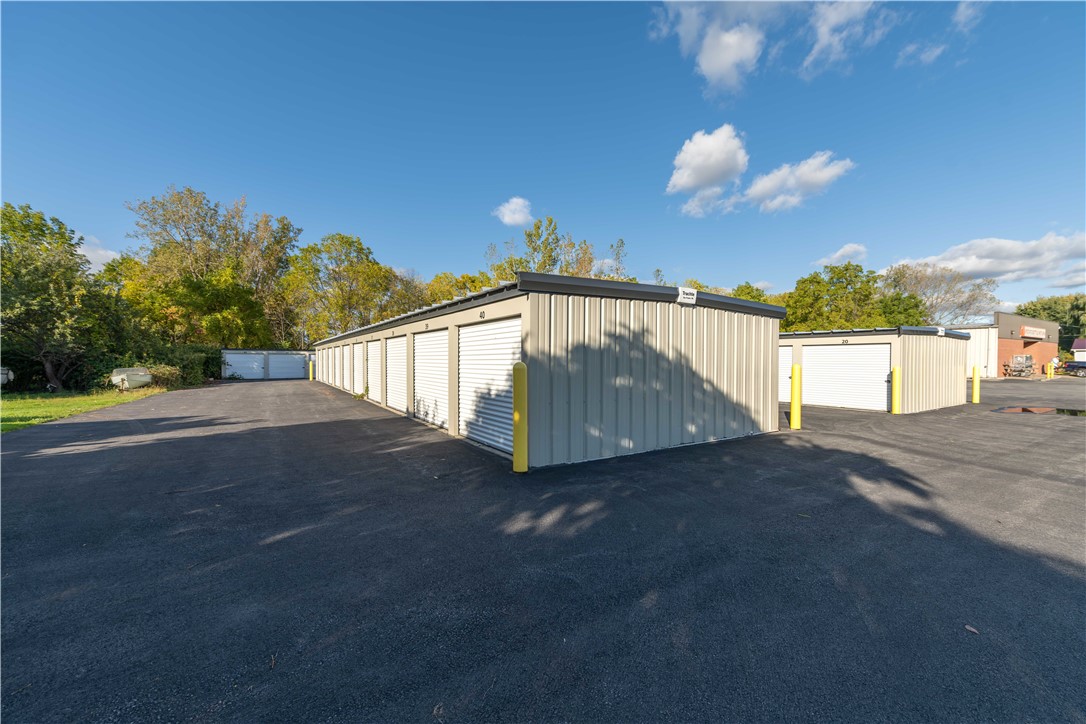 449 West Avenue